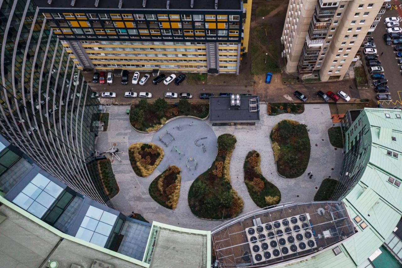 Brand New James Bond City Center VNO Exterior foto
