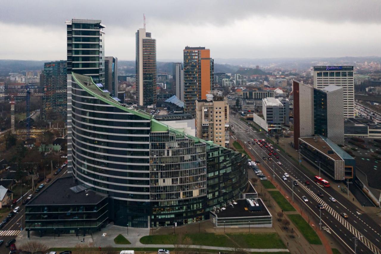 Brand New James Bond City Center VNO Exterior foto